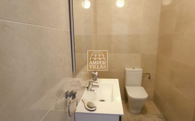 Fantastic villa with large plot, offering privacy and sea views.